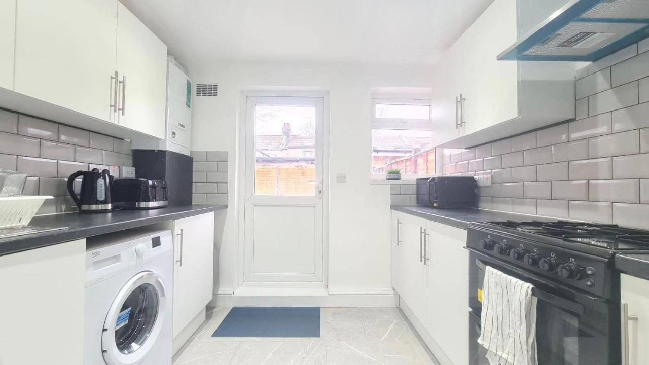 Spacious Room In Manor Park Λονδίνο Εξωτερικό φωτογραφία